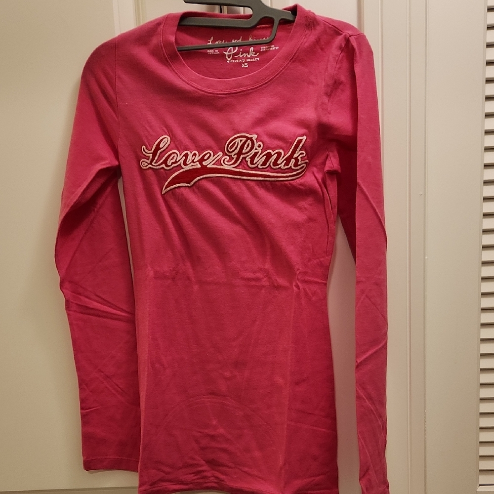NWOT PINK Victoria's Secret Long Sleeve Tee